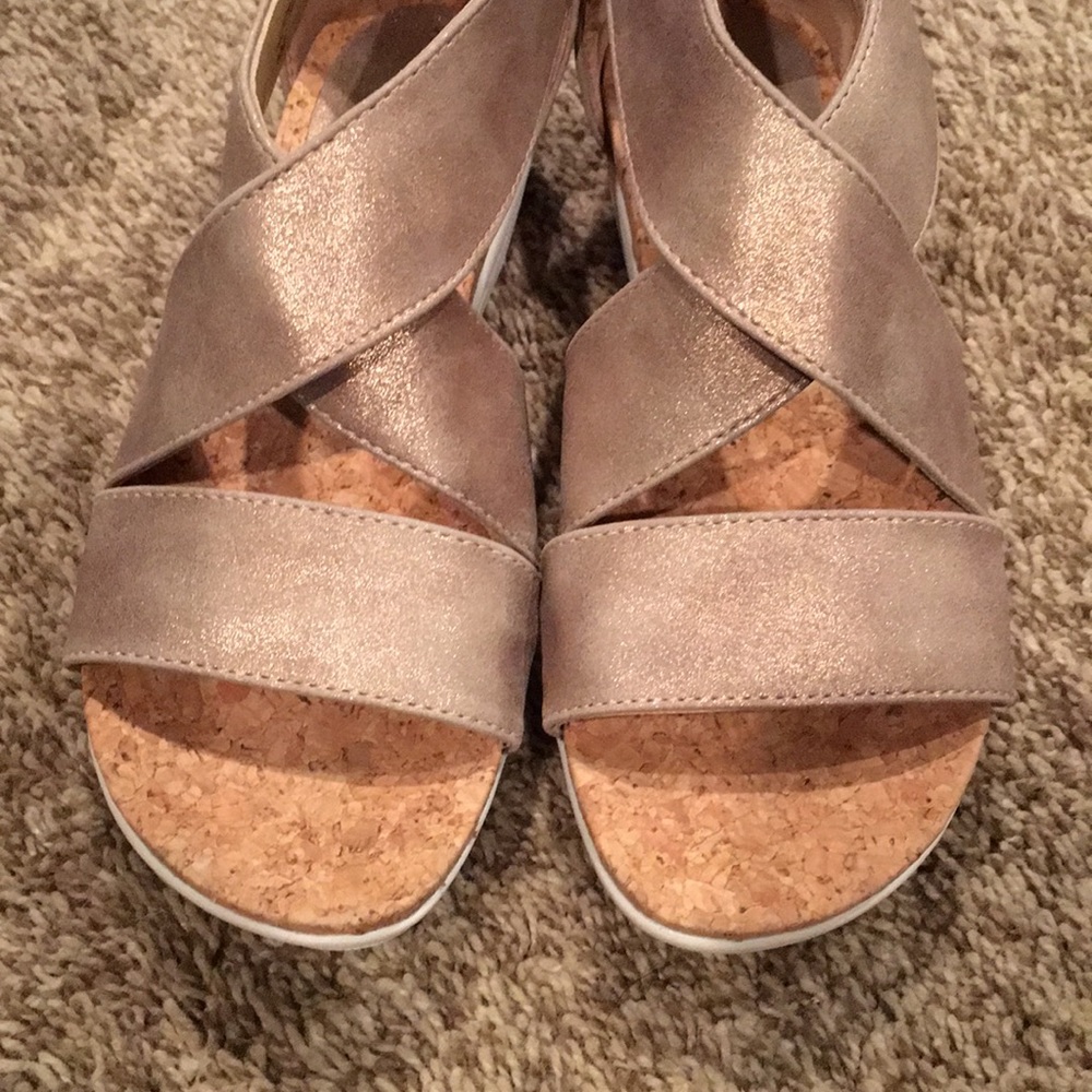 Adrienne Vittadini Strappy Wedge Sandals - Picture 4 of 5